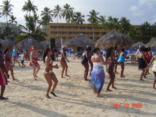 domrepub3 2006 27